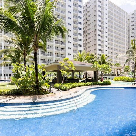 Staycation At Shore - Direct Pool Manilla Buitenkant foto